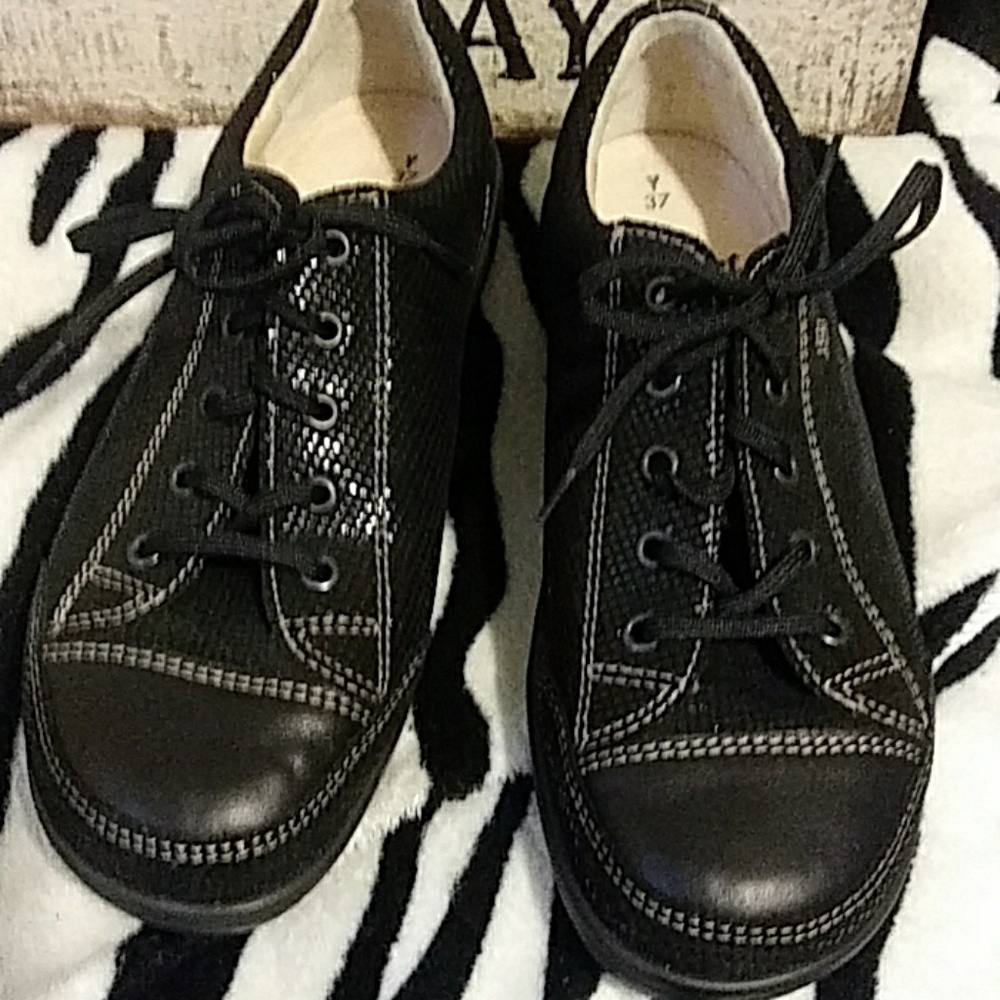 Finn Comfort Sneakers